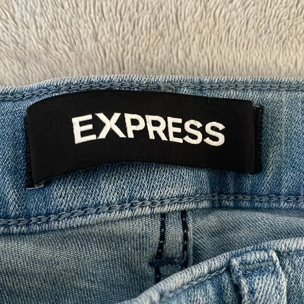 Express Jeans - Picture 3 of 5